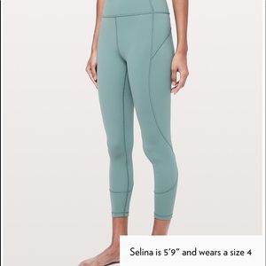 Lululemon In Movement Tight 25” Everlux